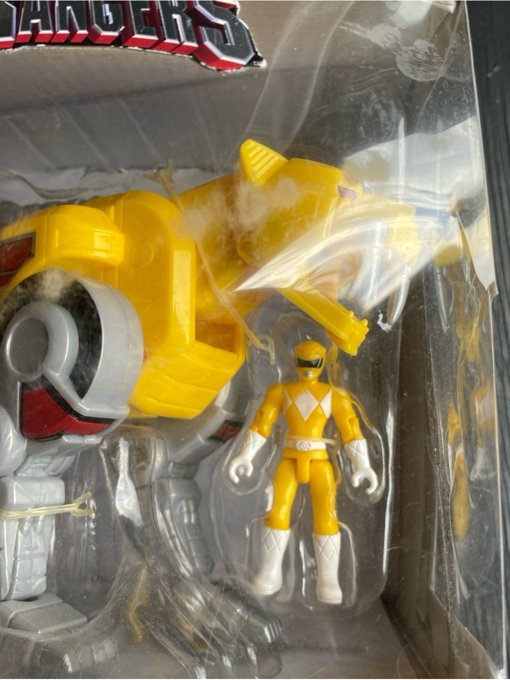Power Ranger Sabertooth Tiger Zord & Yellow Ranger Pack - Picture 7 of 8